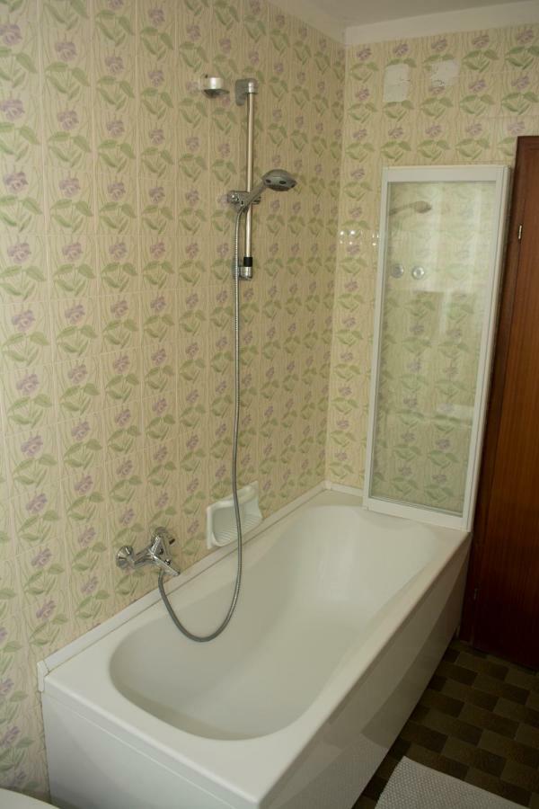 Casa Martello Apartment Левико Терме Екстериор снимка